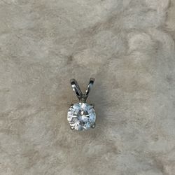8mm Round White Cubic Zirconia Pendant 