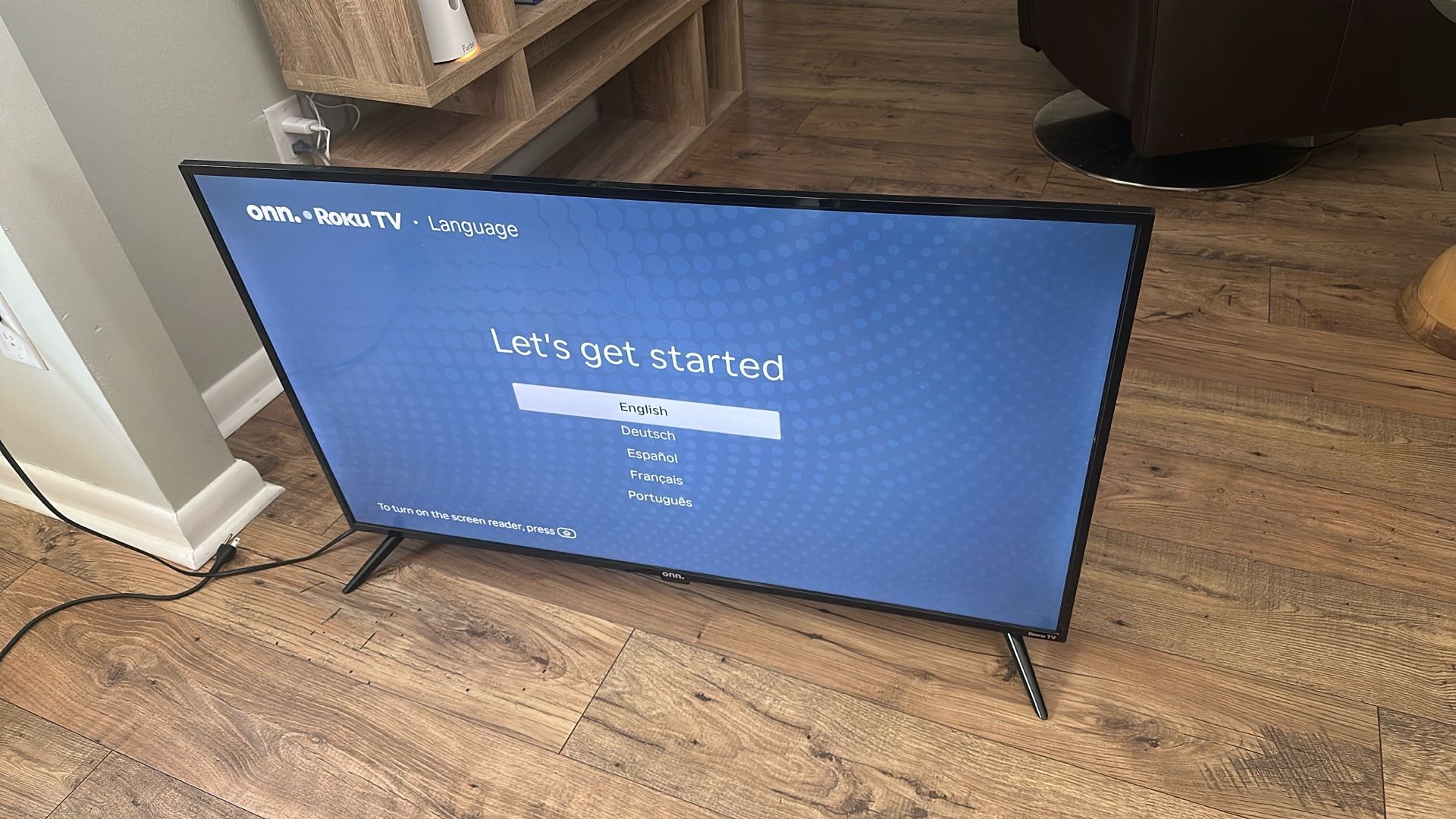 43” Roku Onn TV