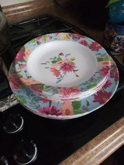 Melamine Plates And Bowls