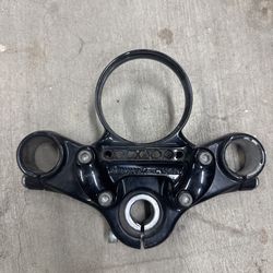 OEM Upper Triple Tree – 2011 Harley Forty-Eight (XL1200X)