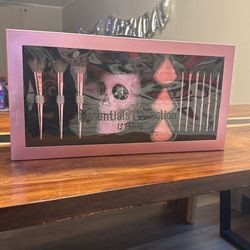 13 Piece Makeup Set