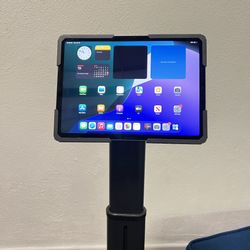 Apple Early 2022 iPad Air 5th + Adjustable Floor Stand with Secure Locking for Retail