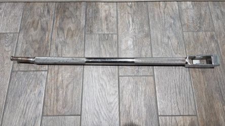 Winch bar for flat bed
