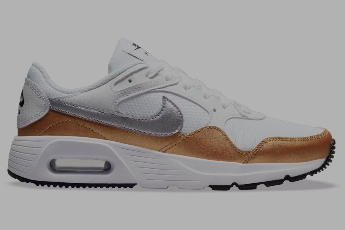 Nike Air Max SCWhite Metallic Gold Black Metallic Silver (Women's 9)
