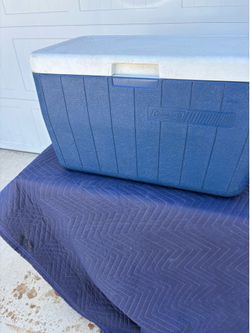 Coleman ice cooler