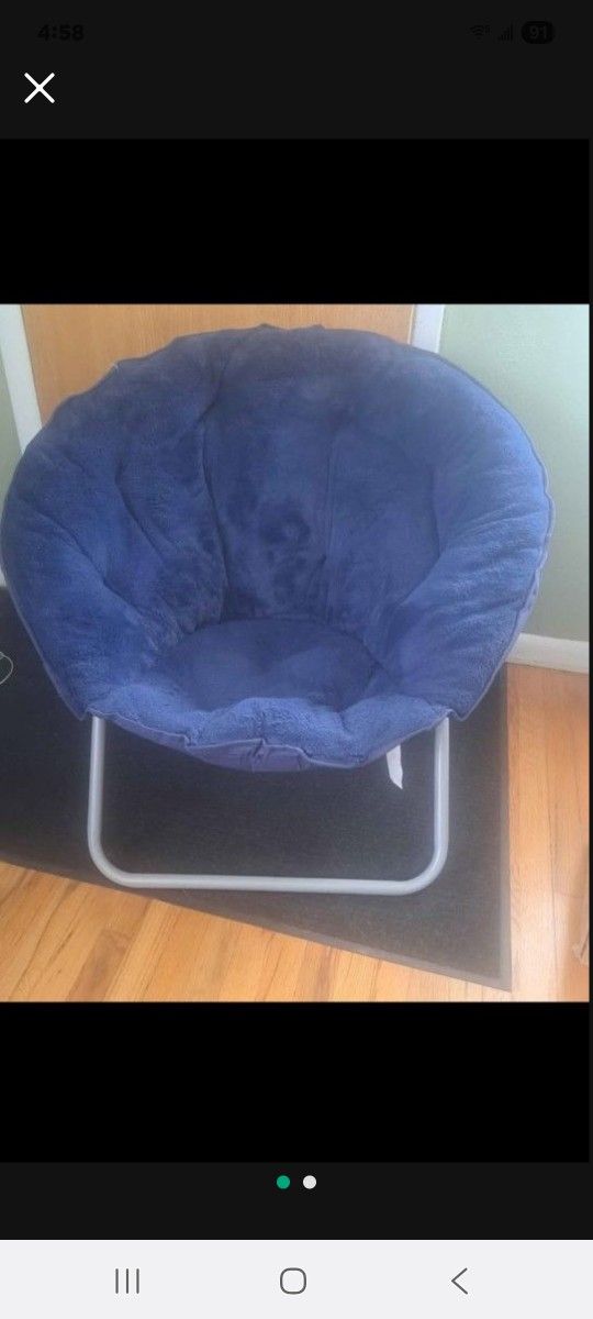 Soft Faux-Fur Padded Moon Round Saucer Chair