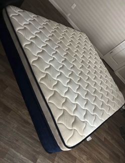 Ready for pickup-used like new headboard frames Mattresses