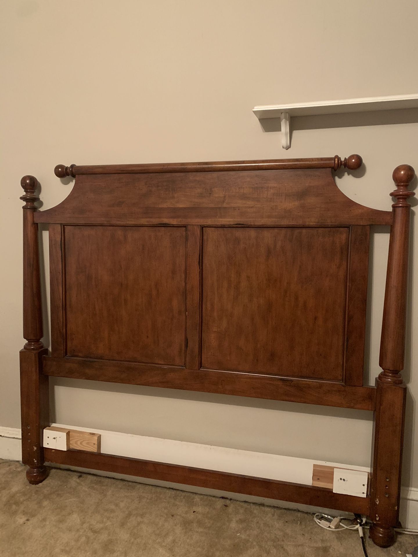 Queen Panel Headboard for Sale in Middletown, DE OfferUp