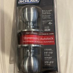 Schlage Light Commercial Storeroom/Auto Lock