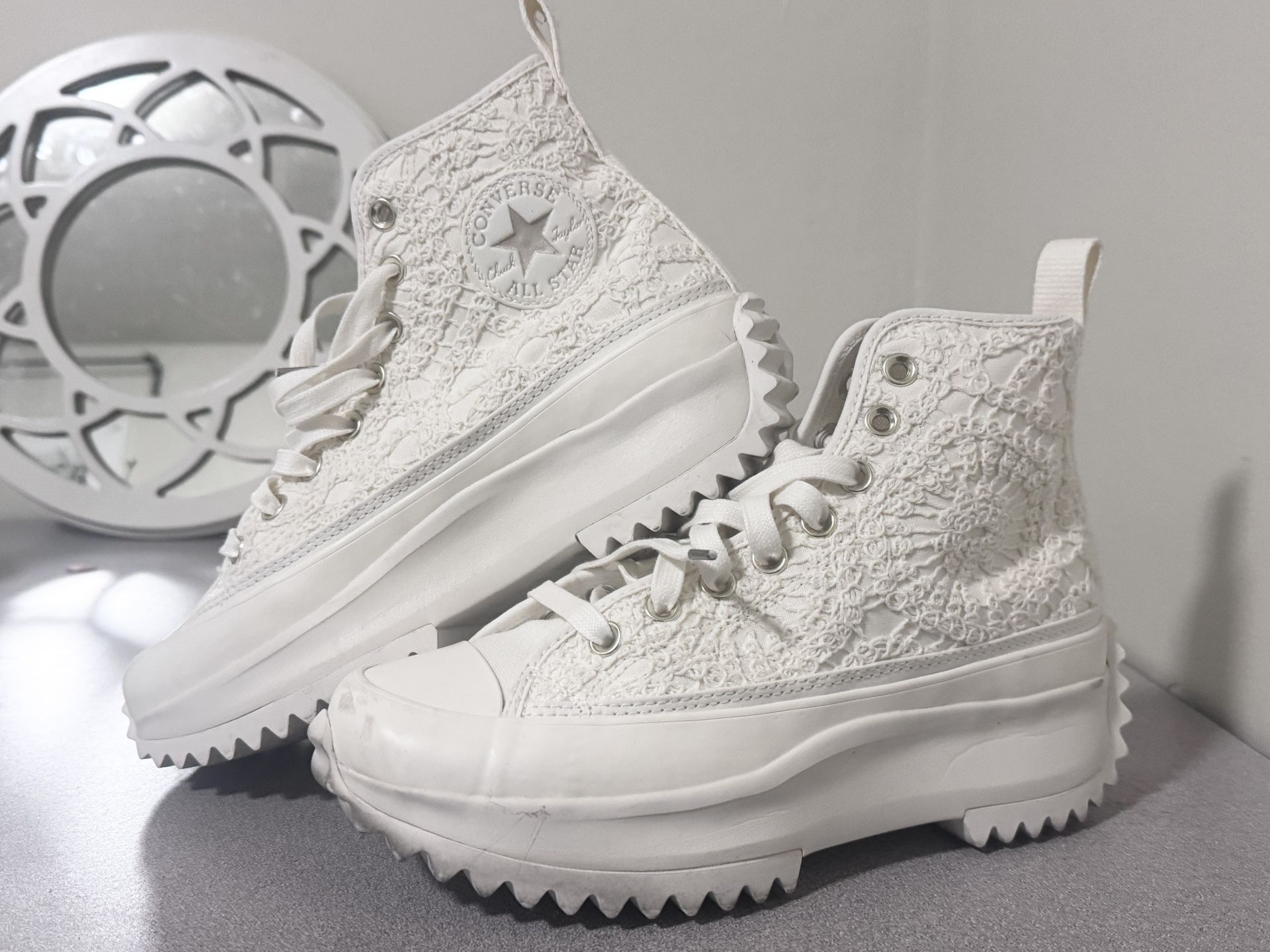 Converse Run Star Hike High - White Crochet (Women's 8.5)