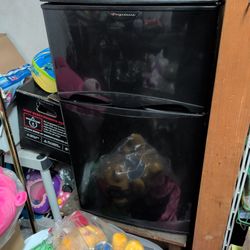 Refrigerator For Sale Best Offer