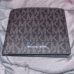MK wallet 