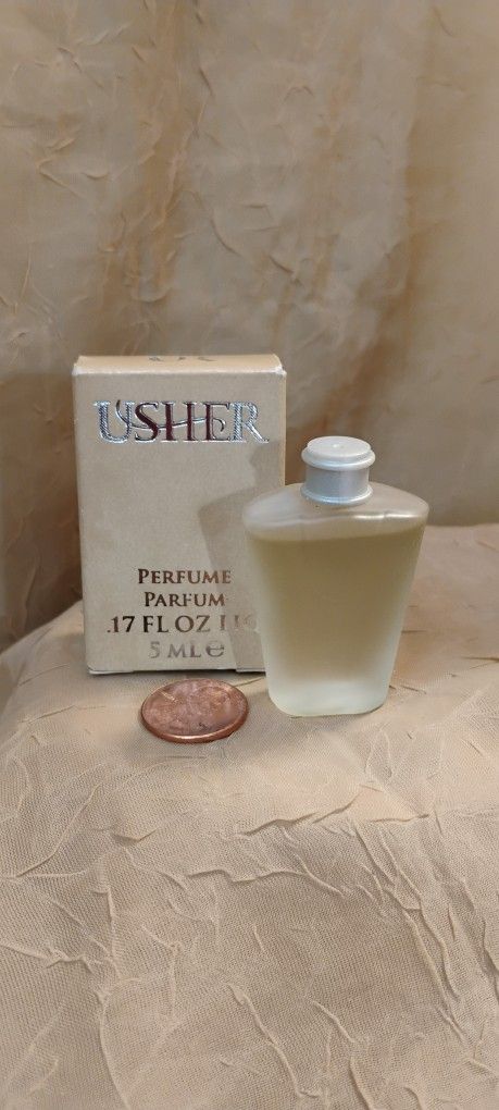 Vintage USHER SHE by USHER Women's EDP Mini Splash 