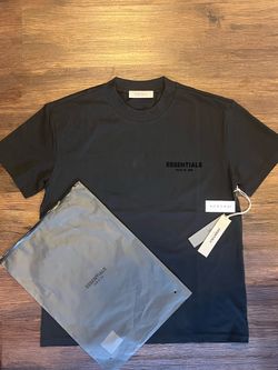 ESSENTIALS T-SHRIT NEGOTIABLE