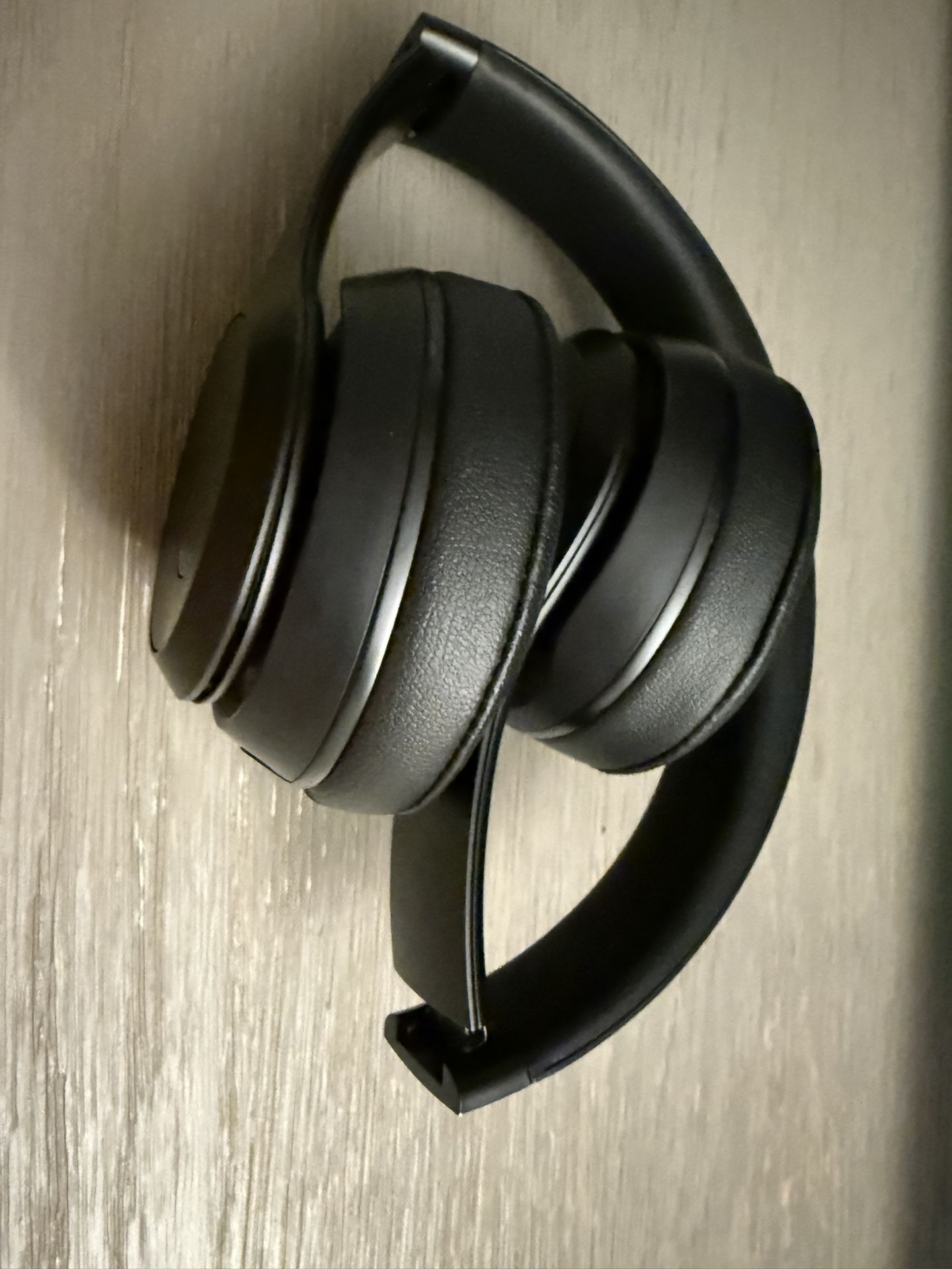 Beats Headphones Solo 3 Black Noise Cancellation