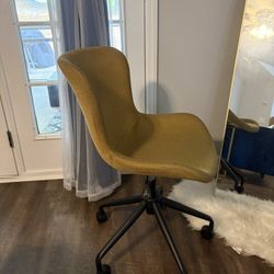 Move Out Sale- Office Chair 