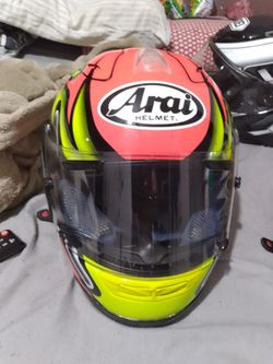 Arai  Helmet 