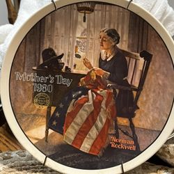 36 NORMAN ROCKWELL collectors Plates 