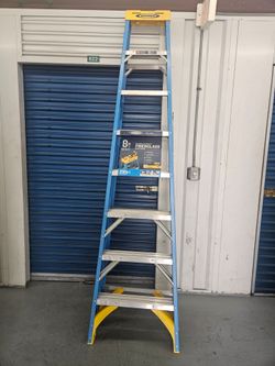 8ft Fiberglass Step Ladder New Never
