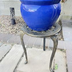 Plant Stand And Garden Pot