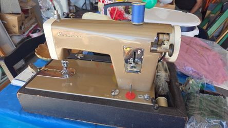 Garage Sale 10/10 /26 9am
