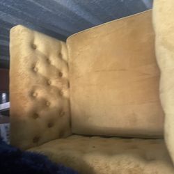 New Velvet Chair 