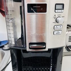 Cuisinart Coffee Maker, 12 Cup Programmable Drip, DCC-3000P1, Black