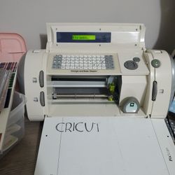 Cricut Personal Cutter for Scrapbooking