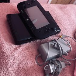Wiiu with its tablet and cables Everything included