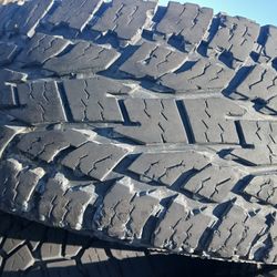 35x12.50R17 Toyo Open Country AT2 Tires (3)