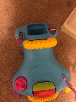 Baby riding toy