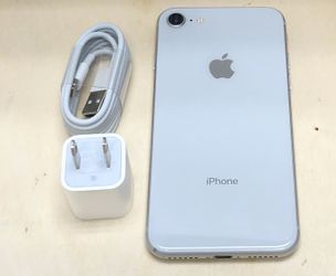 iPhone 8 64GB Factory Unlocked-Silver