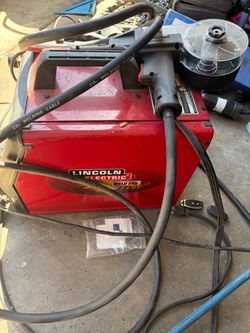 Lincoln Electric Weld Pak 3200 HD MIG Welder metal welding spool gun for aluminum welding
