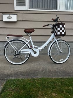 White Cruiser Bike with Basket and Rear Rack