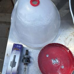 Hole Saw for Recessed Lights: 6 Inch Hole Saw for Recessed Lighting with Dust Bowl - 6 in Hole Drill Cutter with Silicone Dust Catcher Tool for D