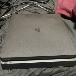PS4 Slim
