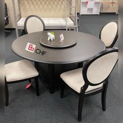 Beautiful 5 pc round dining table set