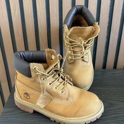 Classic Timberland Boots Youth Size 1