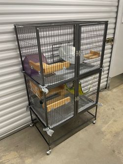 Prevue Pet Products Feisty Ferret Home with Stand