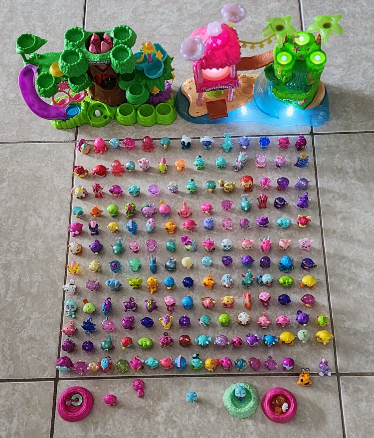 Hatchimals Tropical Party Playset Lights & Sound & Hatchimals Treehouse & 168 hatchimal pieces 