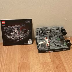 LEGO Star Wars Death Star Trench Run Diorama 