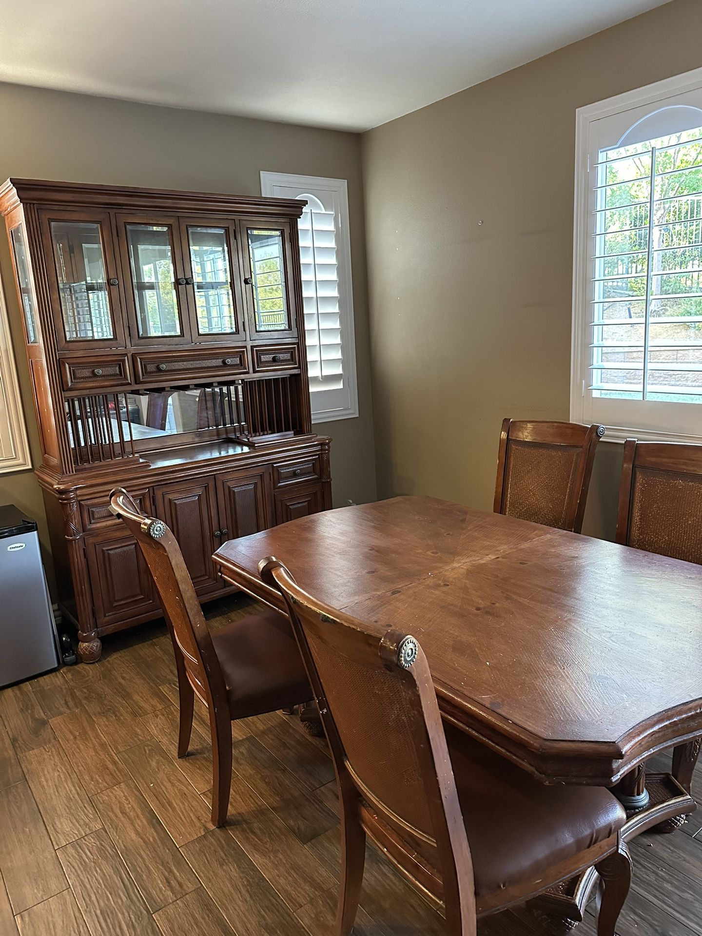 Free- Dining Room Table, 4 Chairs, And Hutch