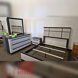 4 Pieces Black and white color King &Queen Bed Set