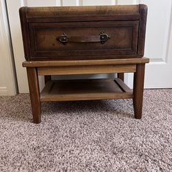 End Table - World Luggage Print/Style $20