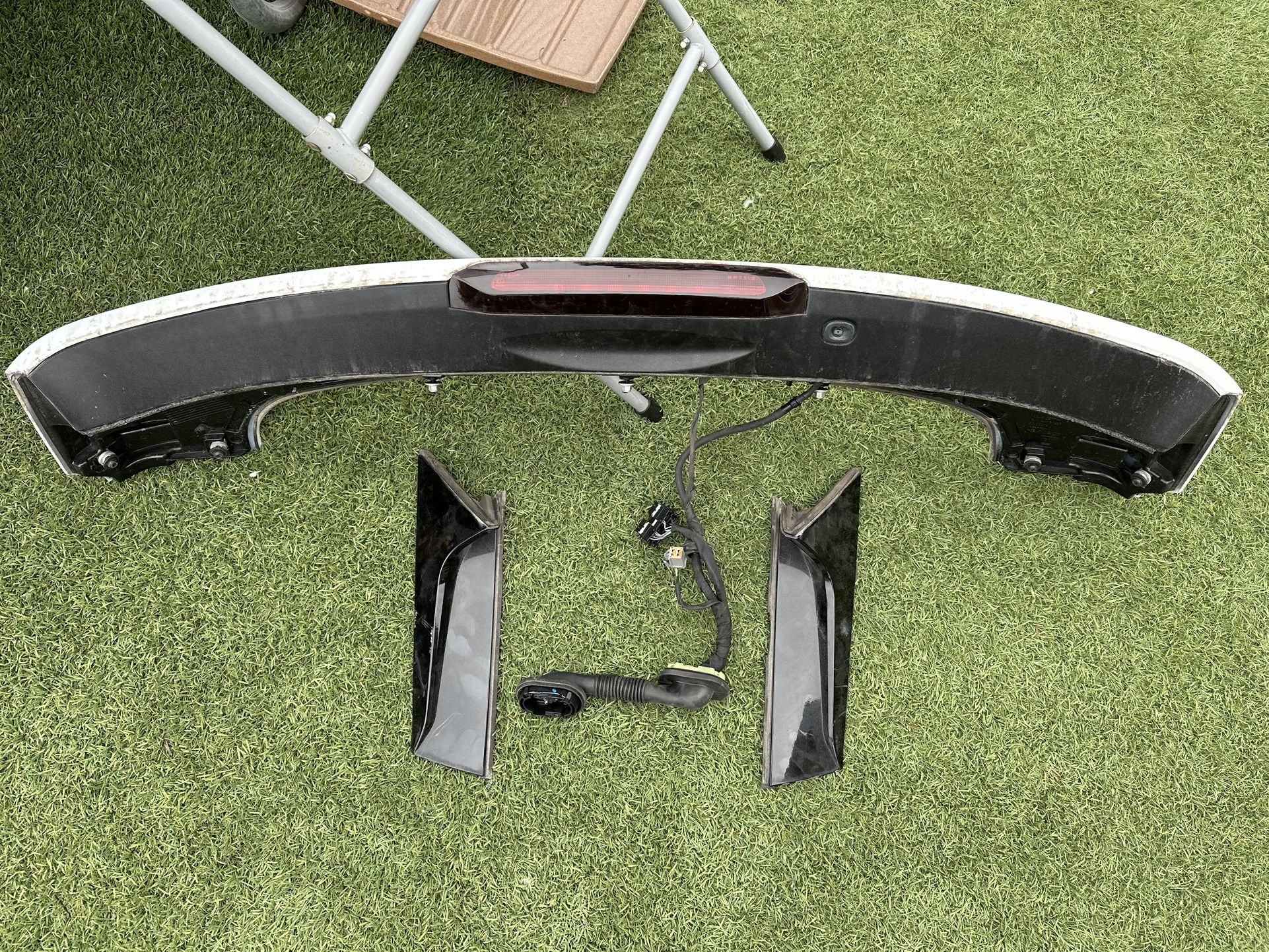 2018-2021 GMC Terrain Upper Wing Spoiler with Inner Canard’s