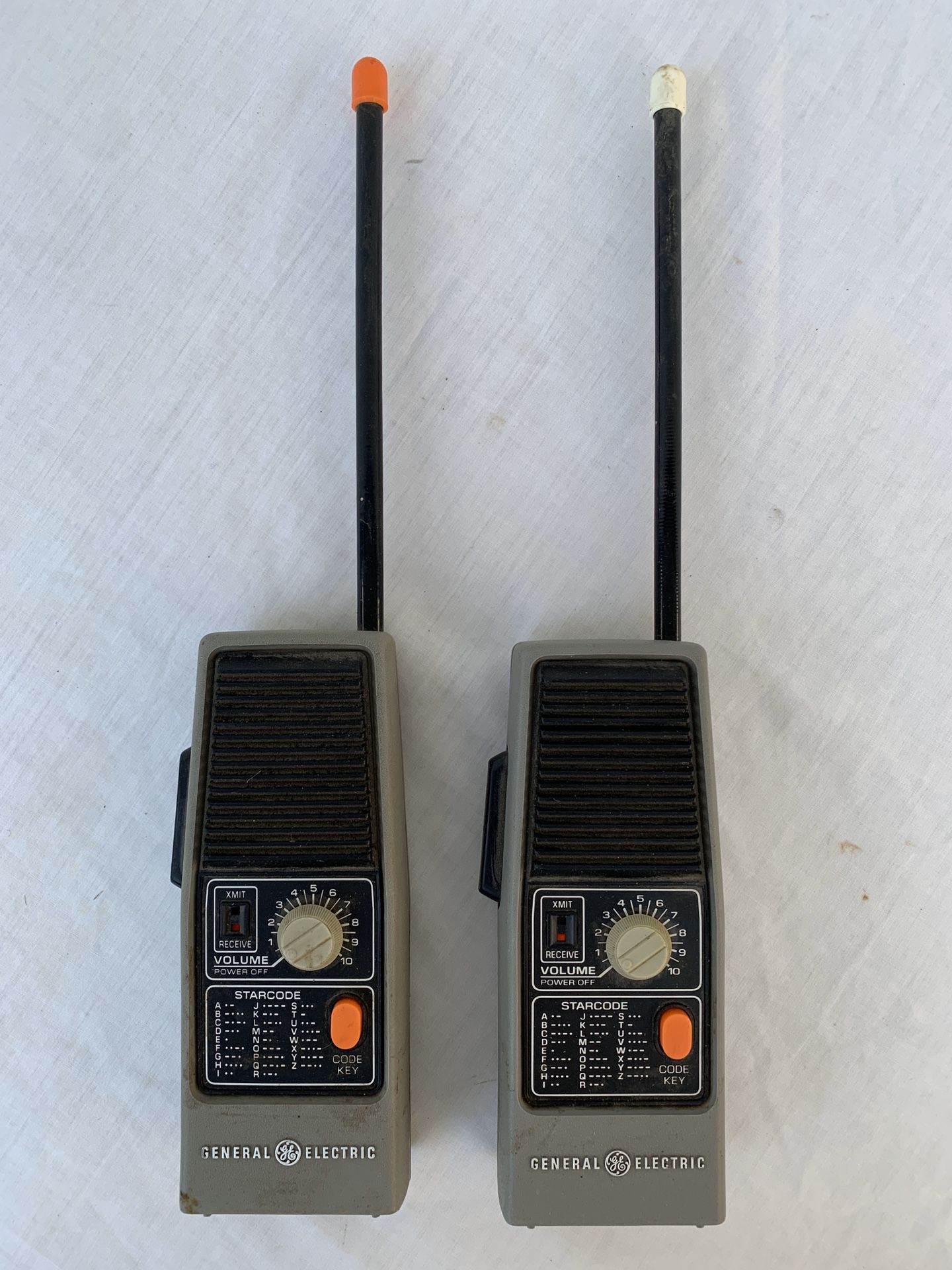 Vintage GE General Electric Walkie Talkie Set, Model 3-5954A, w/Morse Code
