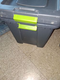 2 large plastic bins pickup only cash