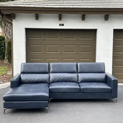 Couch/Sofa Sectional - Navy Blue - Sofia Vergara - Delivery Available 🚛