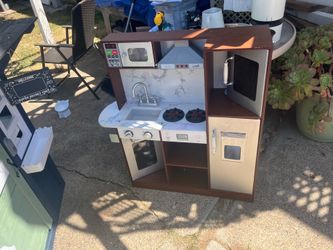 Used toy  kitchen