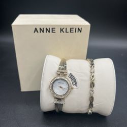 Anne Klein Lady’s Watch/bracelet Set *4176